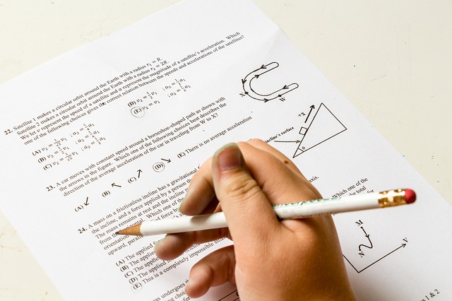 Appétence et désaffection pour les études scientifiques et techniques en France: où en sommes-nous ?